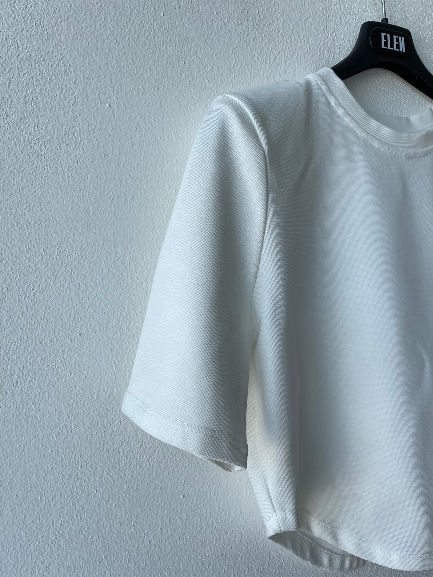 T-shirt Eleh