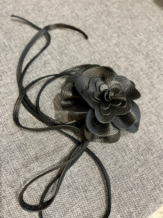 Cintura pelle fiore